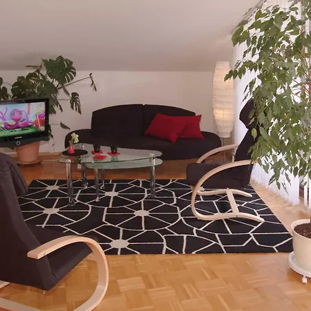 Zum Waldseebad קלאוסטל-צלרפלד